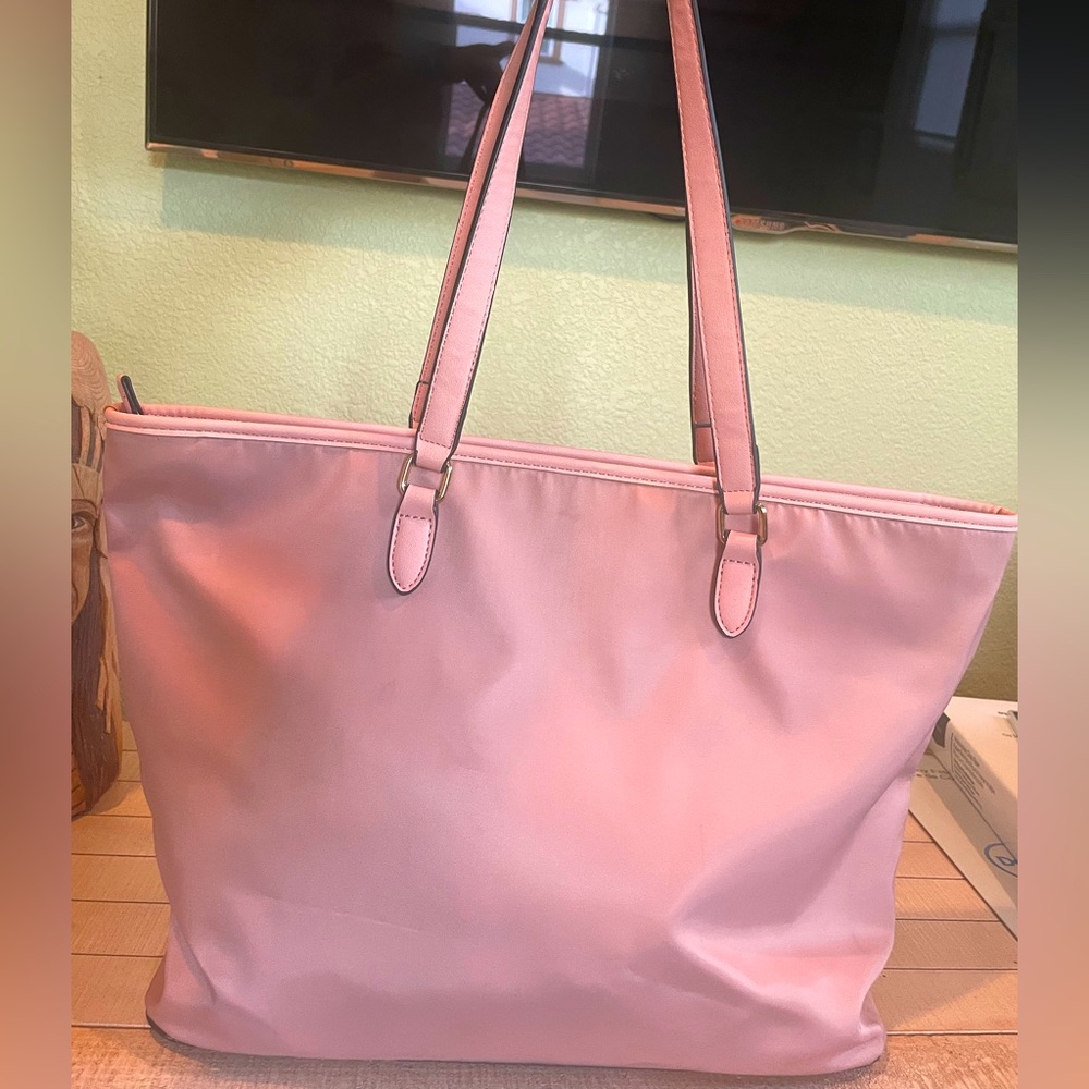 PINK COMPUTER PURSE 👛 🌸